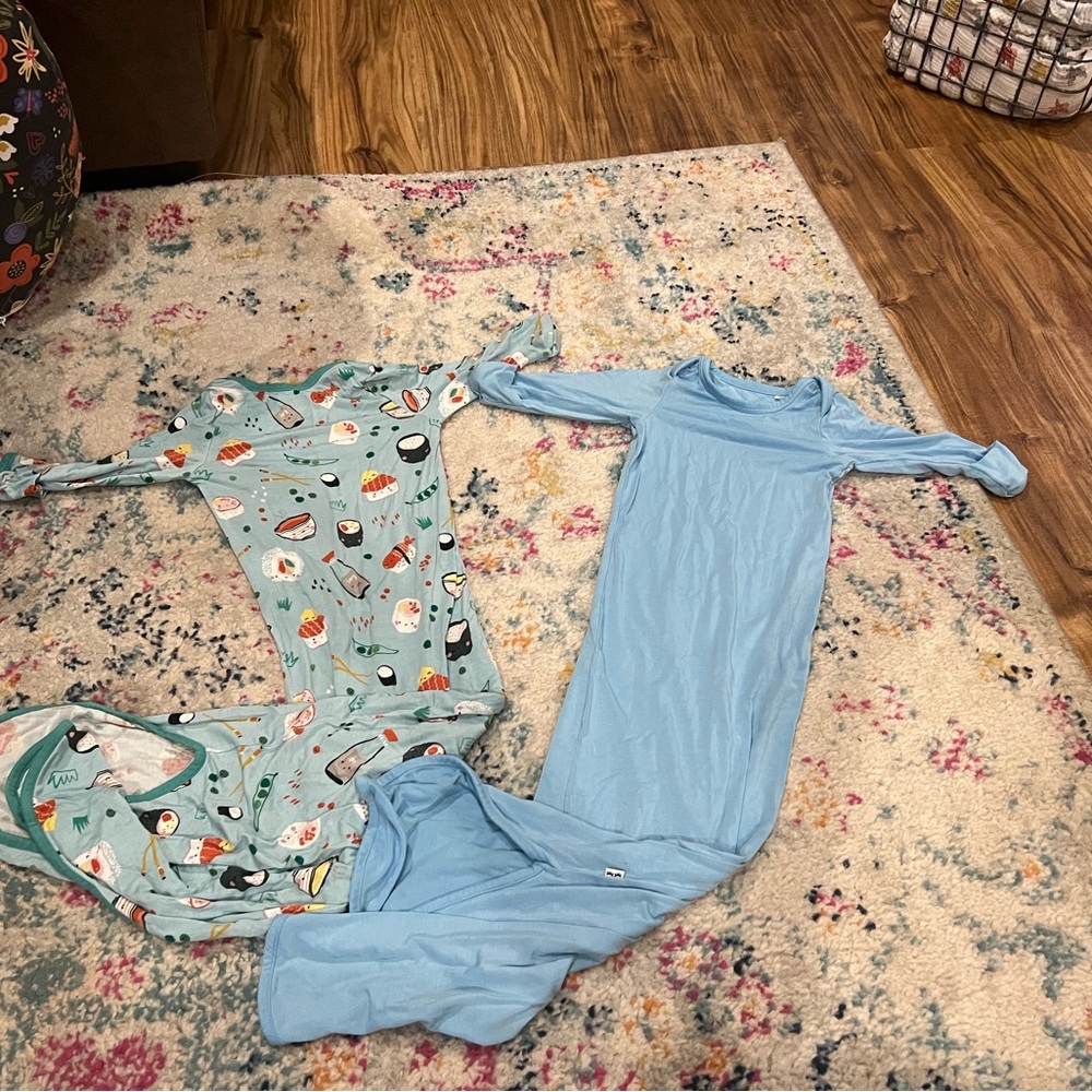 Little sleepies gowns